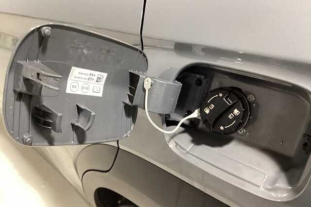 Hyundai KONA 1.6 GDi Hybrid SE Connect 5dr DCT Grey