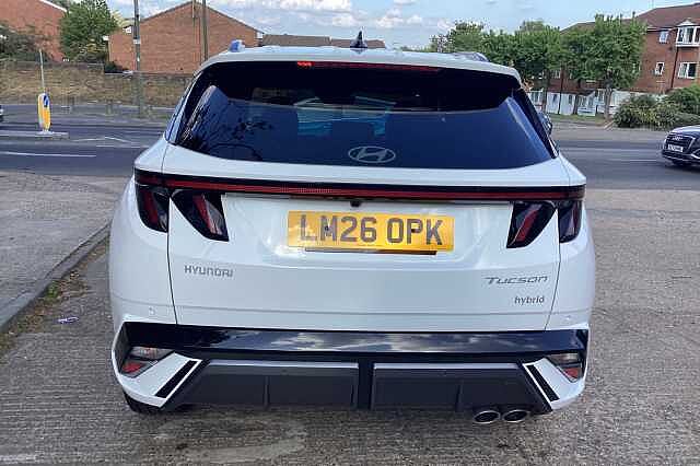 Hyundai TUCSON 1.6T Hybrid N Line 5dr Auto White