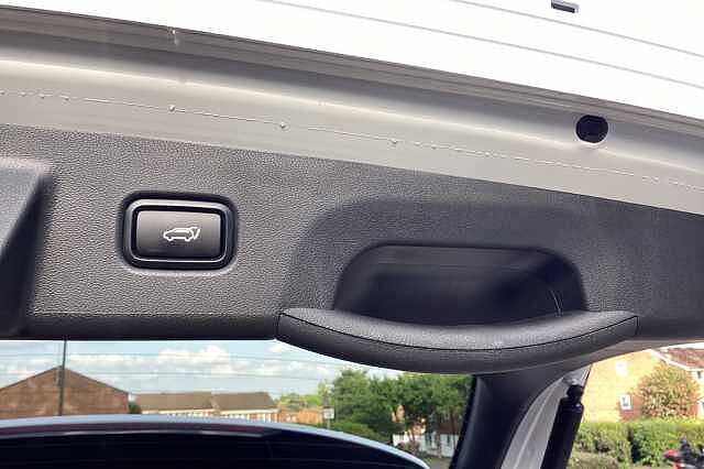 Hyundai TUCSON 1.6T Hybrid N Line 5dr Auto White