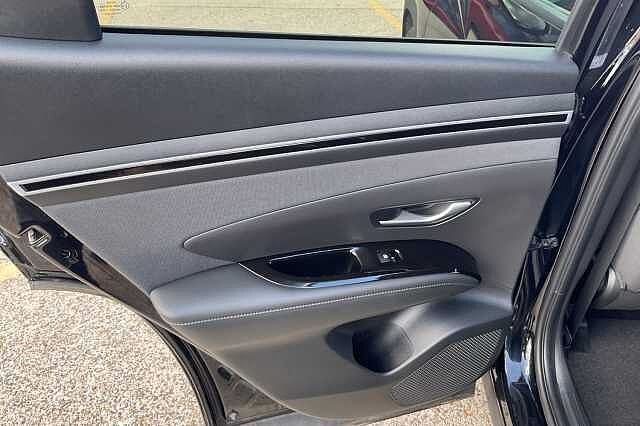 Hyundai TUCSON 1.6 TGDi Hybrid 230 Premium 5dr 2WD Auto
