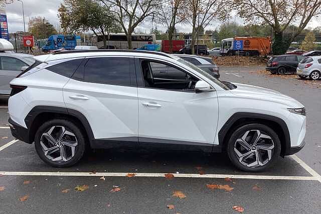 Hyundai TUCSON 1.6 TGDi Hybrid 230 Premium 5dr 2WD Auto White