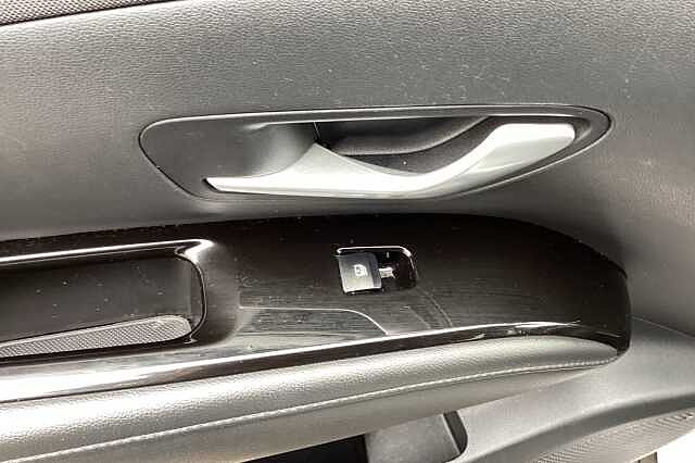 Hyundai TUCSON 1.6 TGDi Hybrid 230 Premium 5dr 2WD Auto White