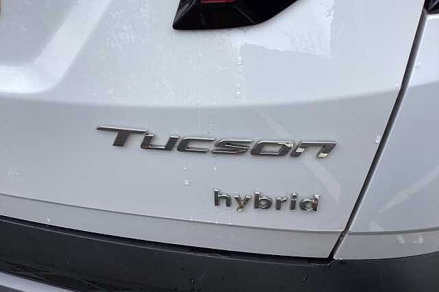 Hyundai TUCSON 1.6 TGDi Hybrid 230 Premium 5dr 2WD Auto White
