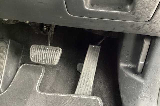 Hyundai TUCSON 1.6 TGDi Hybrid 230 Premium 5dr 2WD Auto White