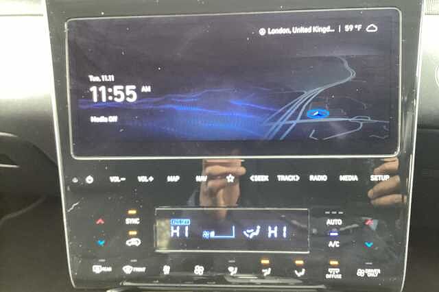 Hyundai TUCSON 1.6 TGDi Hybrid 230 Premium 5dr 2WD Auto White