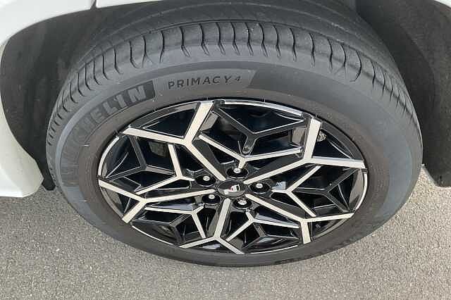 Hyundai TUCSON 1.6 TGDi Plug-in Hybrid N Line S 5dr 4WD Auto White