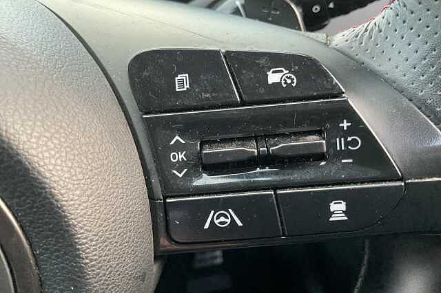 Hyundai TUCSON 1.6 TGDi Plug-in Hybrid N Line S 5dr 4WD Auto White