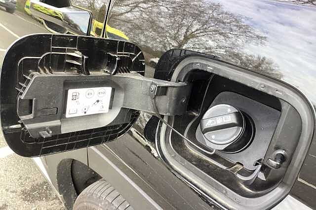 Hyundai SANTA FE 1.6 TGDi Plug-in Hybrid Premium 5dr 4WD Auto