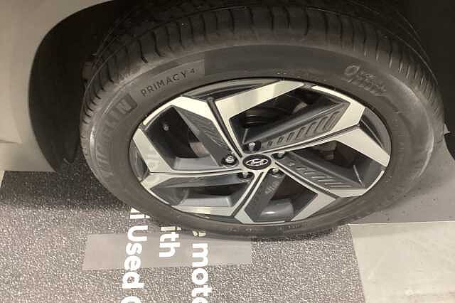 Hyundai TUCSON 1.6 TGDi Hybrid 230 Ultimate 5dr 2WD Auto Grey