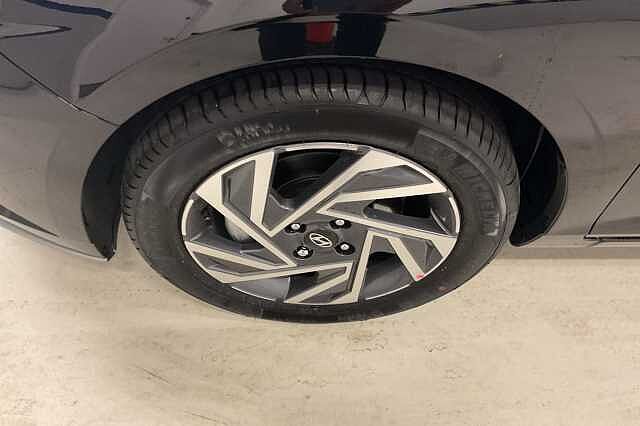 Hyundai I20 1.0T GDi 90 Element 5dr DCT Black