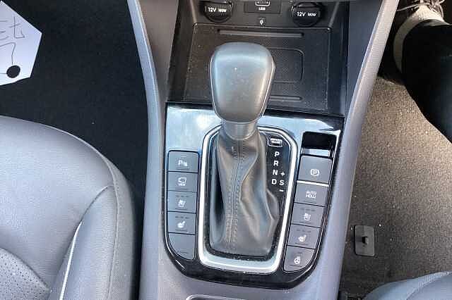 Hyundai IONIQ 1.6 GDi Hybrid DCT 2021MY Premium SE