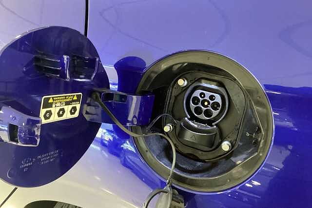 Hyundai IONIQ 100kW Premium 38kWh 5dr Auto Blue