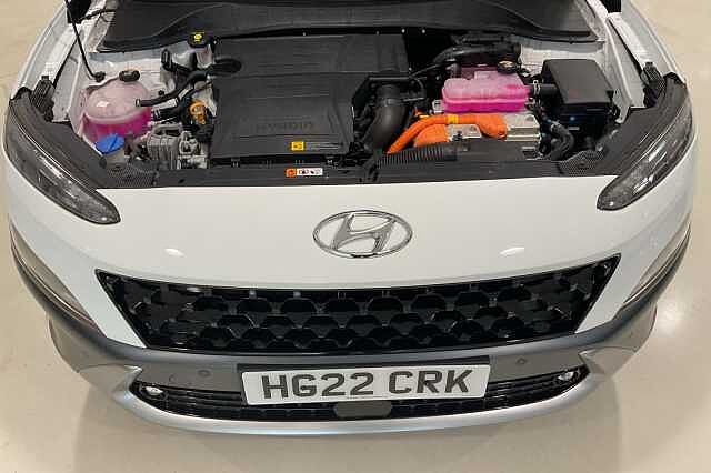 Hyundai KONA 1.6 GDi Hybrid Premium 5dr DCT White