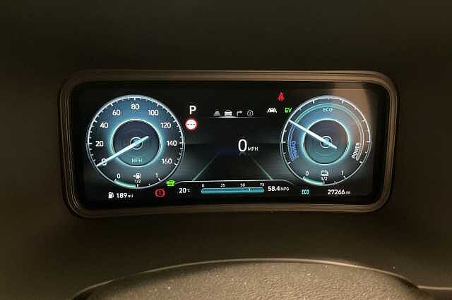 Hyundai KONA 1.6 GDi Hybrid Premium 5dr DCT White