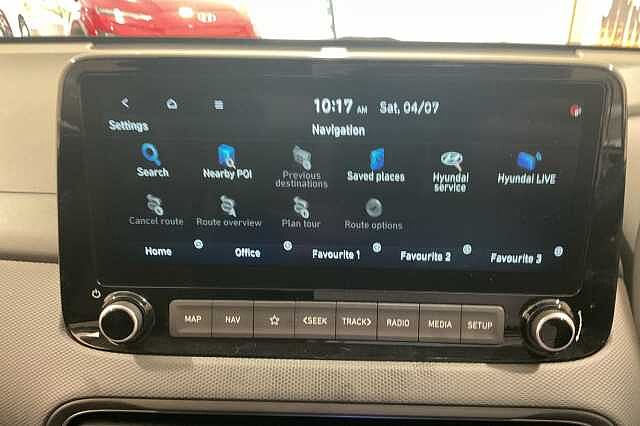 Hyundai KONA 1.6 GDi Hybrid Premium 5dr DCT White