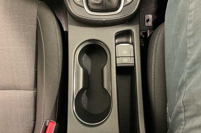Hyundai KONA 1.6 GDi Hybrid Premium 5dr DCT White