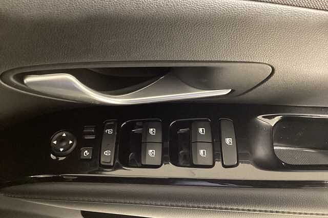 Hyundai TUCSON 1.6 TGDi Hybrid 230 SE Connect 5dr 2WD Auto Grey