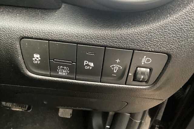 Hyundai KONA 1.6 GDi Hybrid SE Connect 5dr DCT