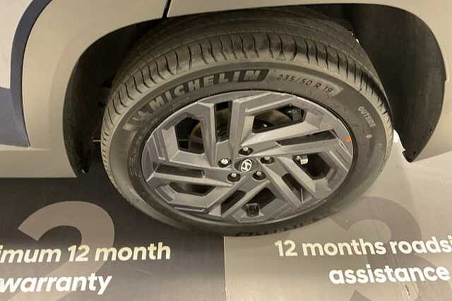 Hyundai TUCSON 1.6T 239 Hybrid Black Line 5dr Auto Blue