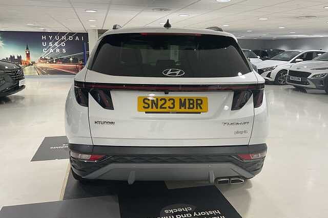 Hyundai TUCSON 1.6 TGDi Plug-in Hybrid Ultimate 5dr 4WD Auto White