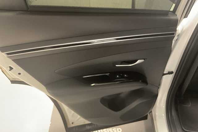 Hyundai TUCSON 1.6 TGDi Plug-in Hybrid Ultimate 5dr 4WD Auto White