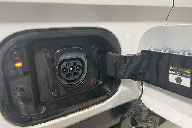 Hyundai TUCSON 1.6 TGDi Plug-in Hybrid Ultimate 5dr 4WD Auto White