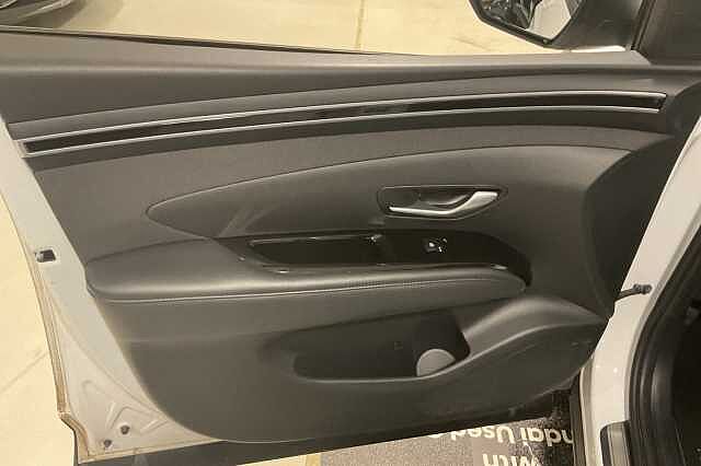 Hyundai TUCSON 1.6 TGDi Plug-in Hybrid Ultimate 5dr 4WD Auto White