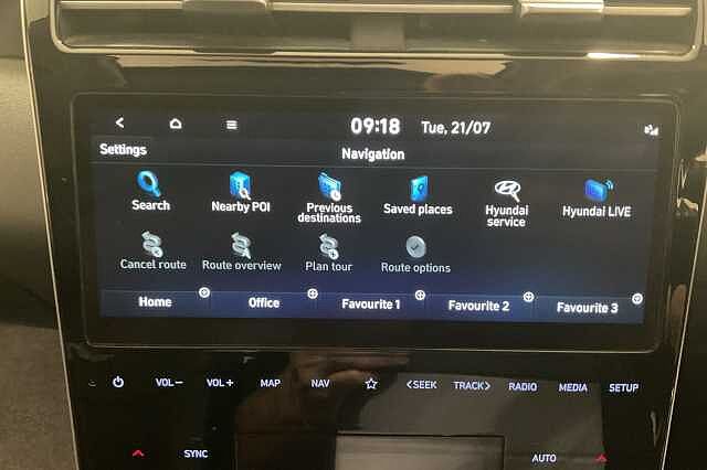 Hyundai TUCSON 1.6 TGDi Plug-in Hybrid Ultimate 5dr 4WD Auto White