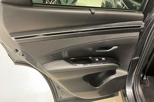 Hyundai TUCSON 1.6 TGDi Hybrid 230 Ultimate 5dr 2WD Auto Grey