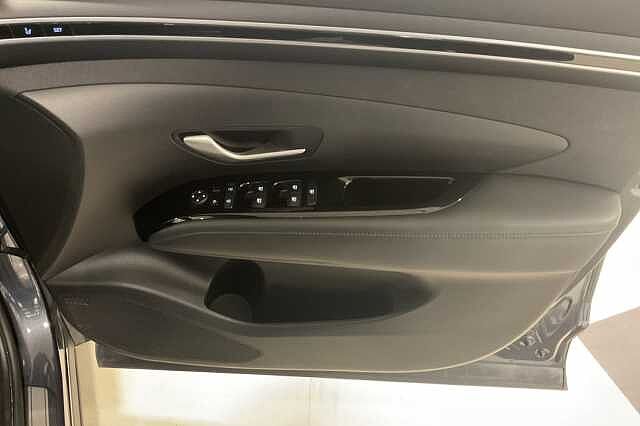 Hyundai TUCSON 1.6 TGDi Hybrid 230 Ultimate 5dr 2WD Auto Grey