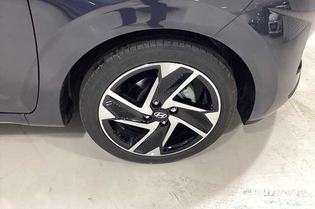 Hyundai i10 1.0 [63] Premium 5dr Auto [Nav]