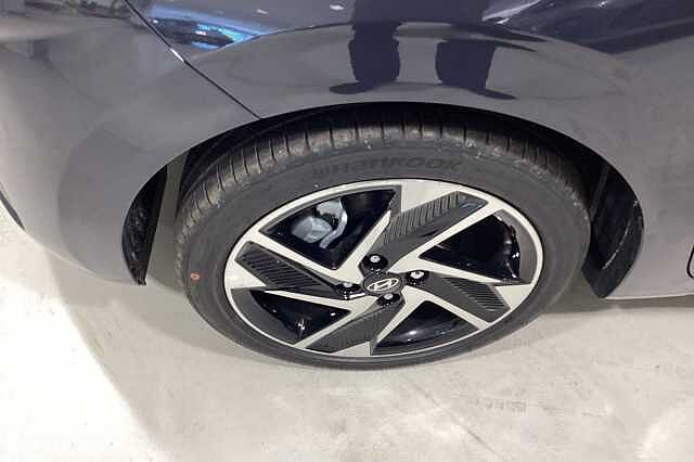 Hyundai i10 1.0 [63] Premium 5dr Auto [Nav]