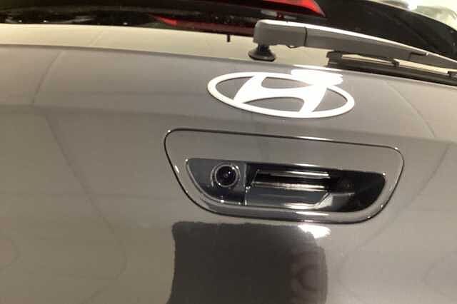 Hyundai i10 1.0 [63] Premium 5dr Auto [Nav]