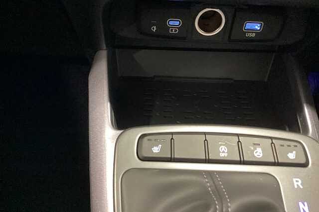 Hyundai i10 1.0 [63] Premium 5dr Auto [Nav]