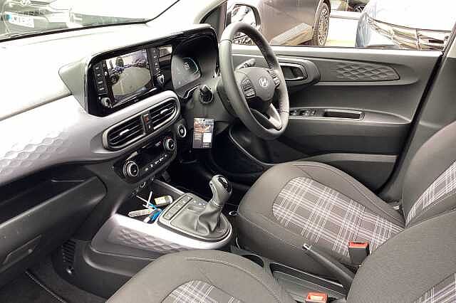 Hyundai i10 1.0 [63] Premium 5dr Auto [Nav]