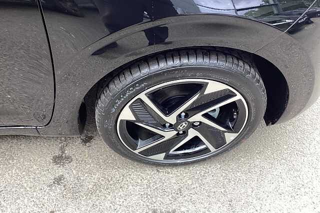 Hyundai i10 1.0 [63] Premium 5dr Auto [Nav]