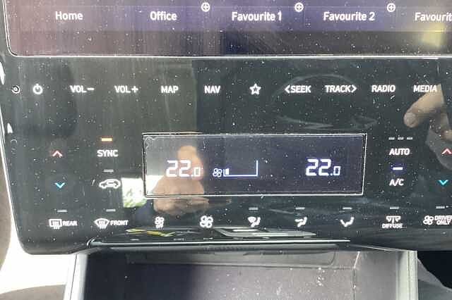 Hyundai TUCSON 1.6 TGDi Hybrid 230 Premium 5dr 2WD Auto