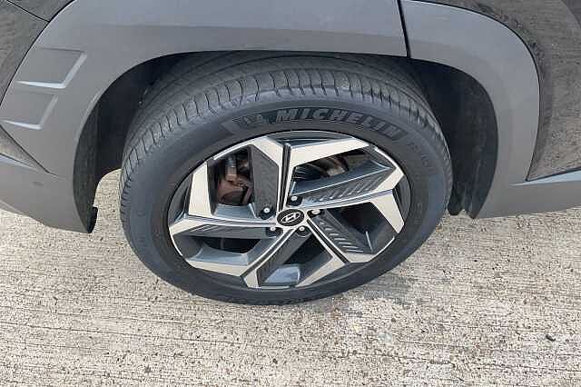 Hyundai TUCSON 1.6 TGDi Hybrid 230 Ultimate 5dr 2WD Auto Black