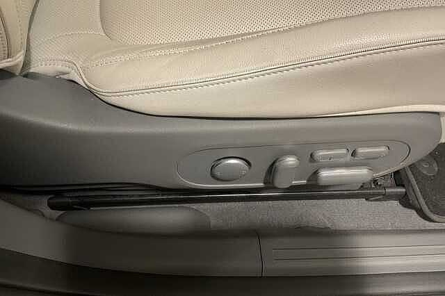 Hyundai IONIQ 5 160kW Ultimate 73 kWh 5dr Auto