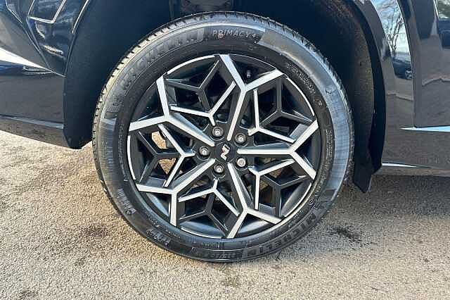 Hyundai TUCSON 1.6 TGDi Hybrid 230 N Line 5dr 2WD Auto BLACK