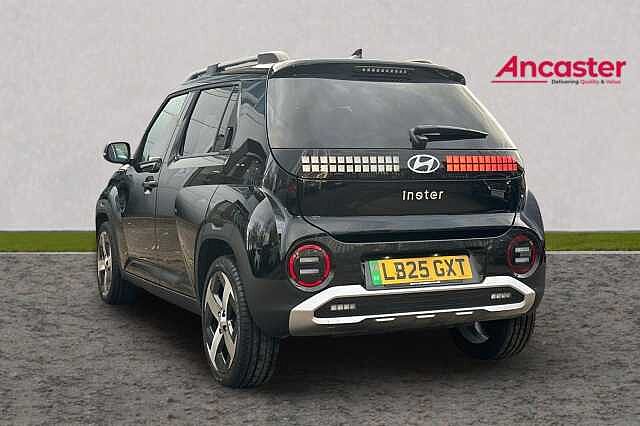 Hyundai INSTER 85kW 02 49kWh 5dr Auto Pearl - Abyss black