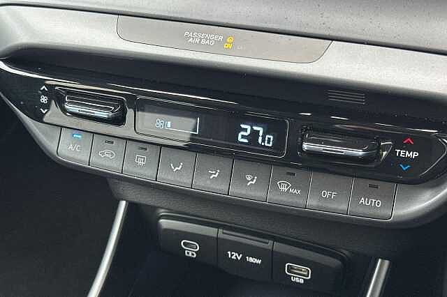 Hyundai BAYON 1.0 TGDi Premium 5dr DCT Black