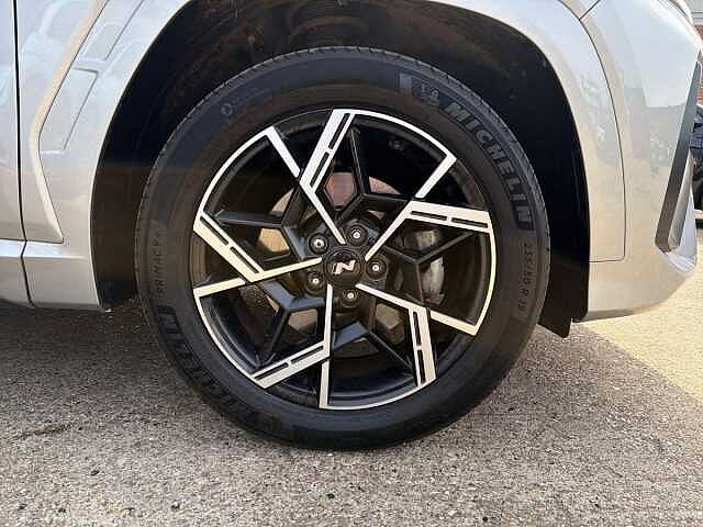 Hyundai TUCSON 1.6T N Line 5dr Shimmering Silver