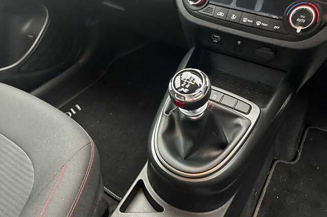 Hyundai I10 1.0 T-GDi N Line 5dr [Tech Pack] Pearl - Phantom black