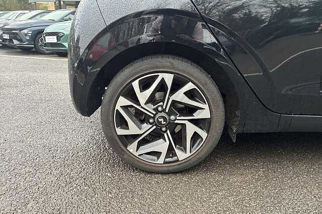 Hyundai I10 1.0 T-GDi N Line 5dr [Tech Pack] Pearl - Phantom black