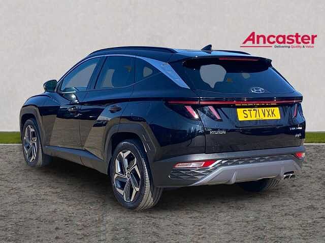 Hyundai TUCSON 1.6 TGDi Plug-in Hybrid Ultimate 5dr 4WD Auto Phantom black