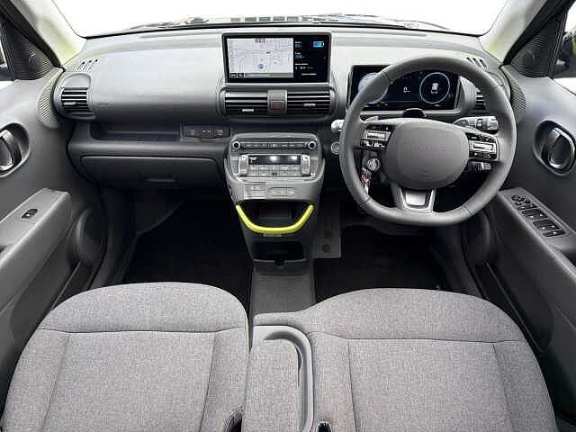 Hyundai INSTER 85kW Cross 49kWh 5dr Auto