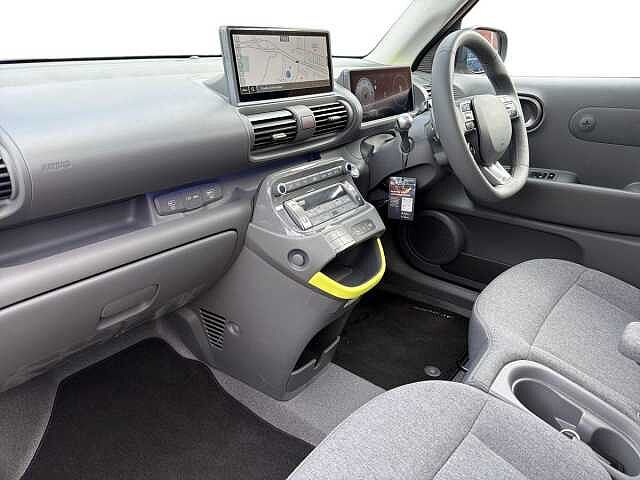 Hyundai INSTER 85kW Cross 49kWh 5dr Auto