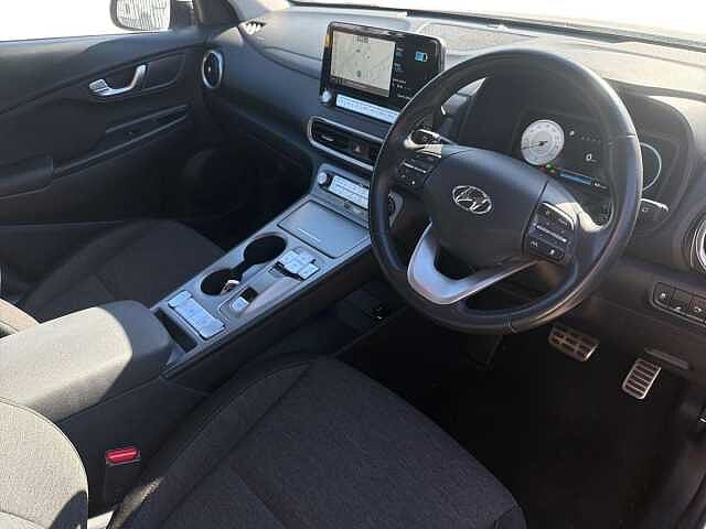 Hyundai KONA 100kW SE Connect 39kWh 5dr Auto