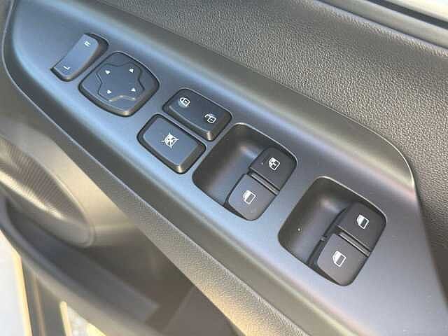 Hyundai KONA 100kW SE Connect 39kWh 5dr Auto